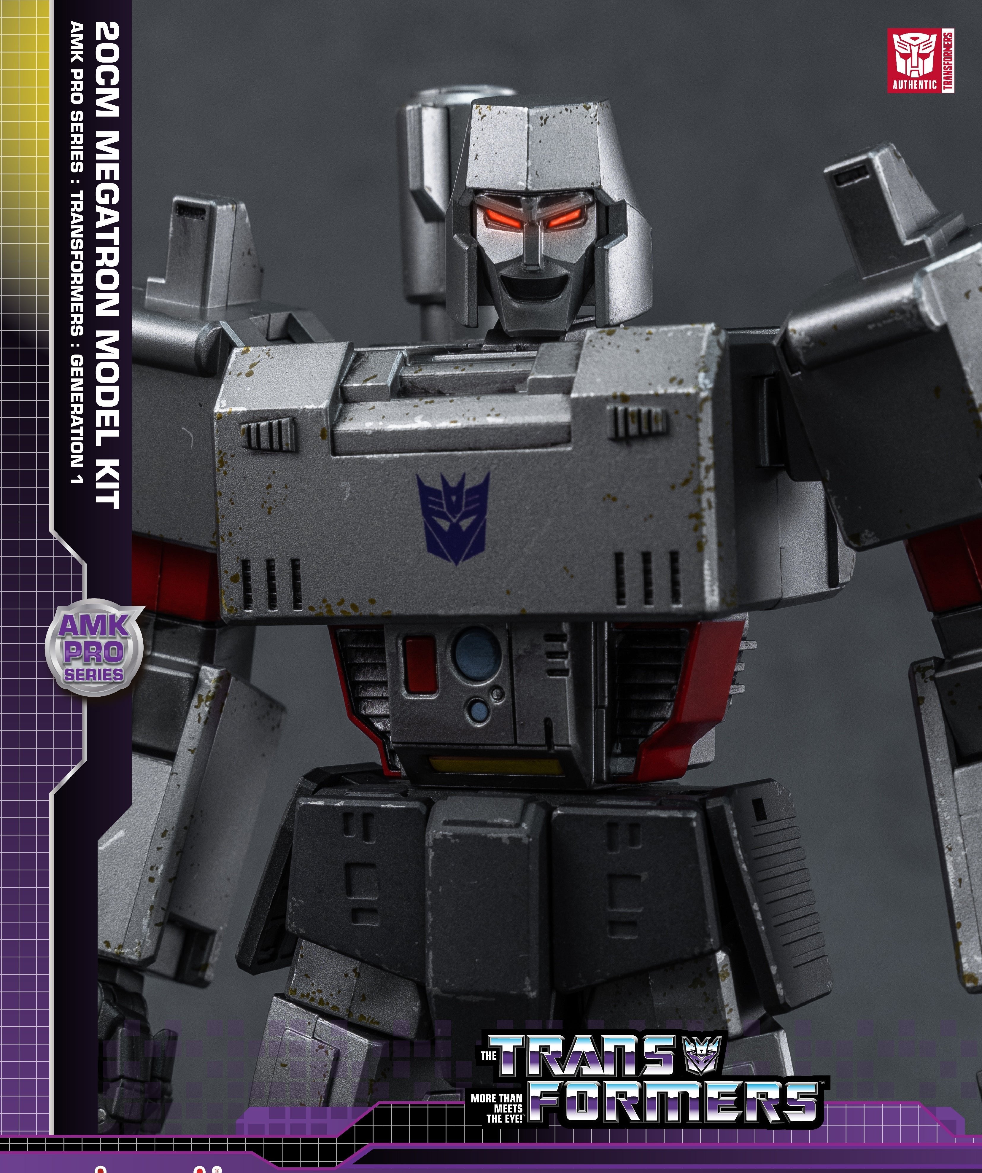 Transformers: Generation 1 - 20cm Megatron Model Kit - AMK PRO Series