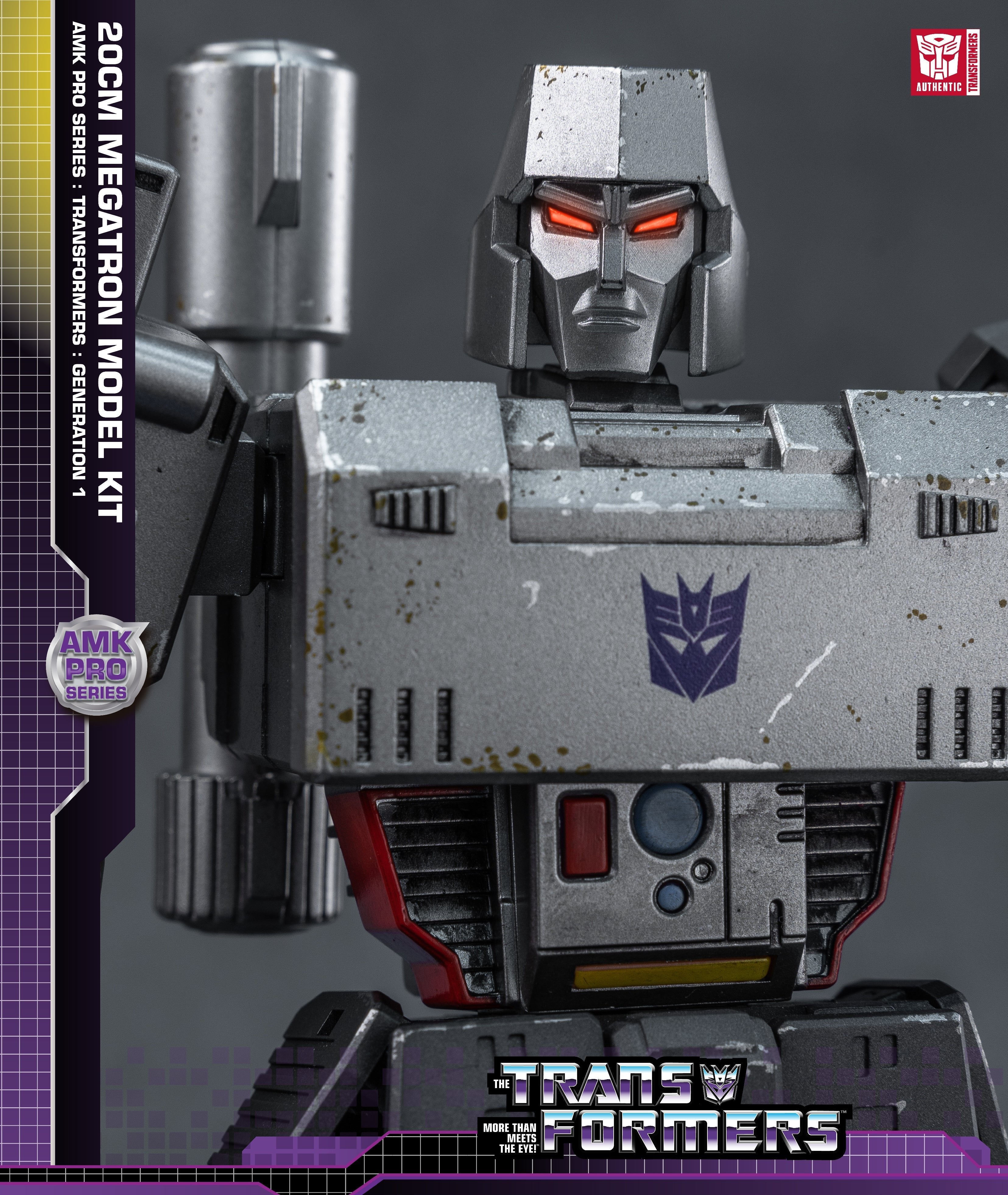 Transformers: Generation 1 - 20cm Megatron Model Kit - AMK PRO Series